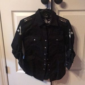 Long sleeve black shirt